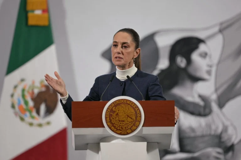 AFP__20250203__36X427H__v1__HighRes__MexicoPresserSheinbaum-1-scaled