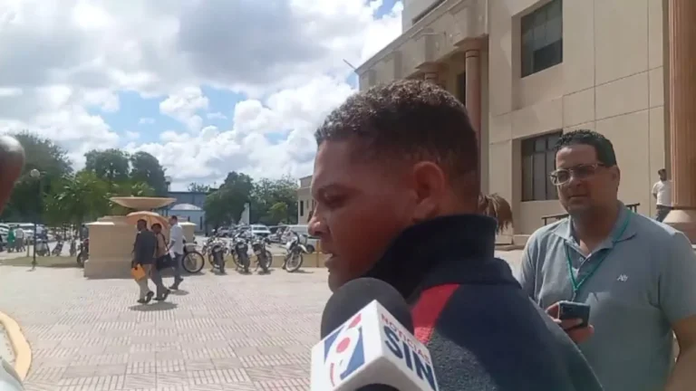 Agente-penitenciario-vinculado-a-asalto-a-mano-armada