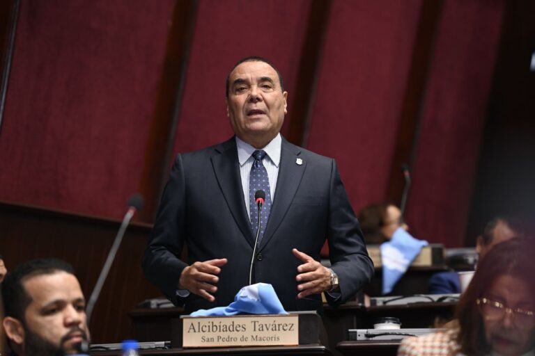 ALCIBIADES-TAVAREZ-DIPUTADO-FP