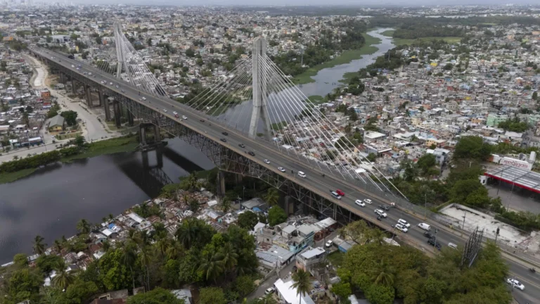 10042025-puente-de-la-17-muestra-senales-de-deterioro44-01ede1b3-scaled