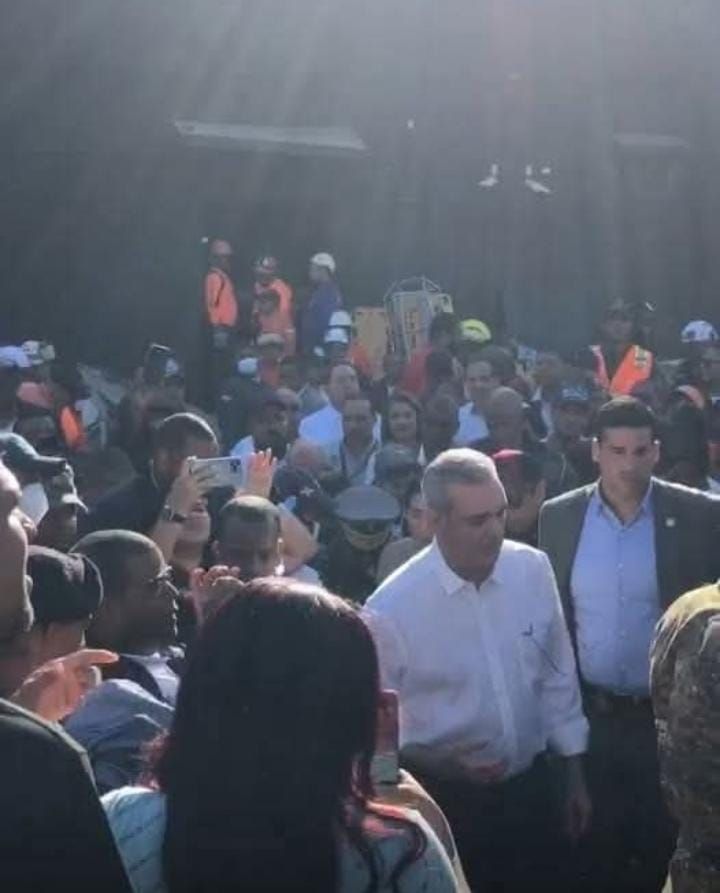 489450848_1204090215060040_6440804063047038765_n