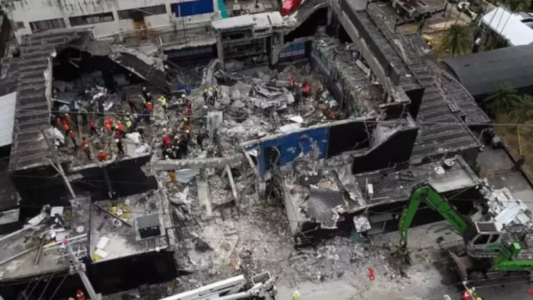 Colapso-del-techo-en-Jet-Set.-Foto-fuente-externa