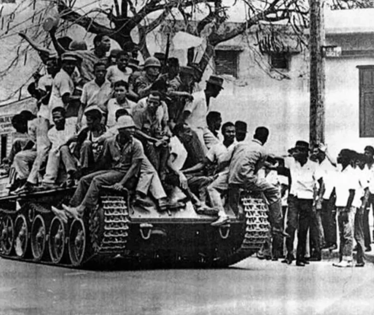 Revolucion-de-abril-de-1965