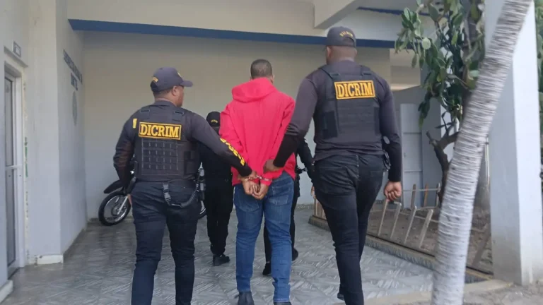 WhatsApp-Image-2025-05-06-at-10.35.49-AM