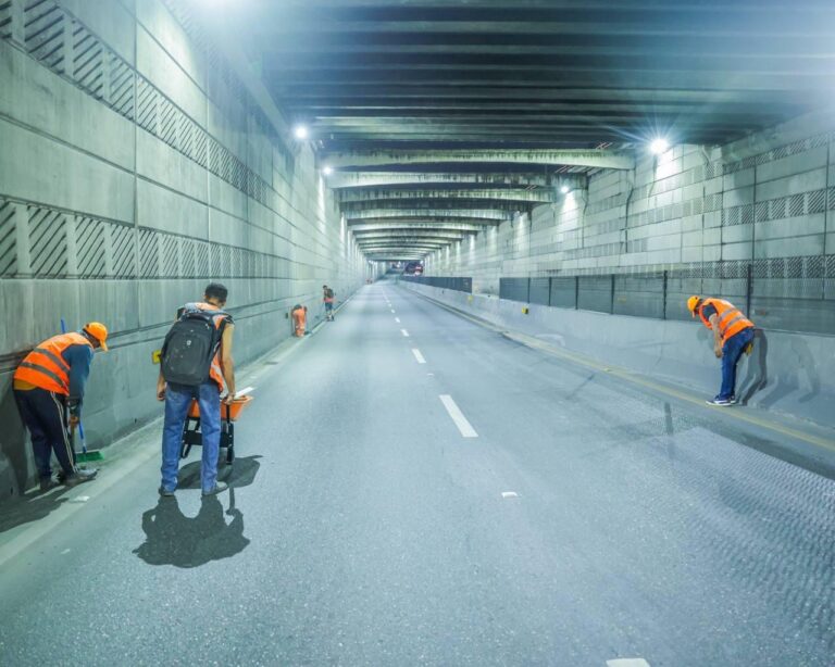 bb913bf2-947f-4542-905c-28f1c6b0b51f