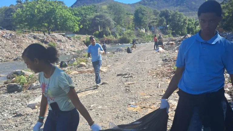 Escuelas-rescatan-humedales