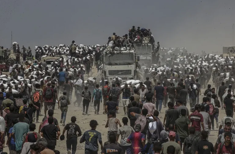 GAZA-CAMION