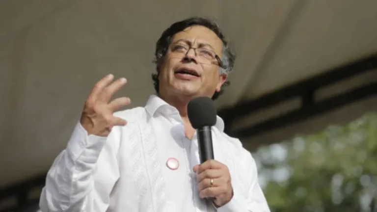Petro-responde-a-Estados-Unidos-con-un-llamado