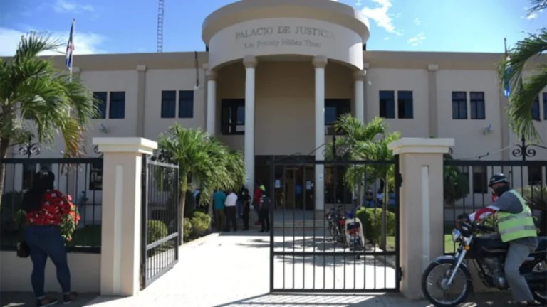 Tribunal-