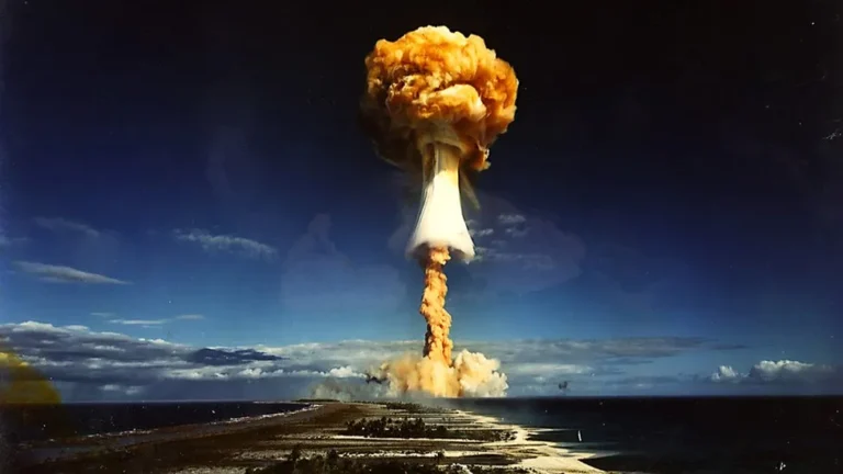 96924967_hi030795260