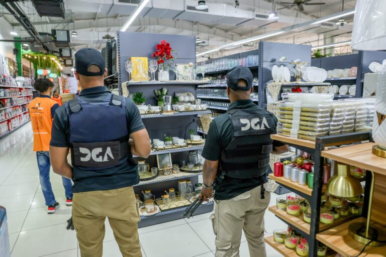 DGA-le-propina-golpe-a-subvaluacion-china-en-mercancias-4-2048x1365