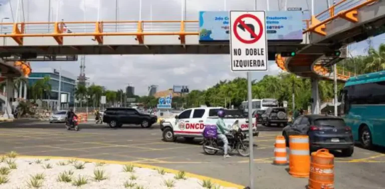 Restriccion-de-giros-a-la-izquierda-y-nuevas-medidas-de-transito-en-el-Gran-Santo-Domingo.jpg