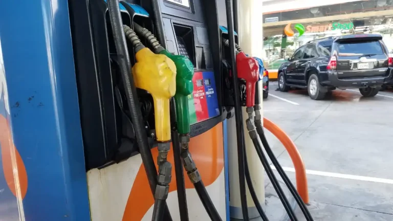 combustibles-foto-kelvin-de-la-cruz-1