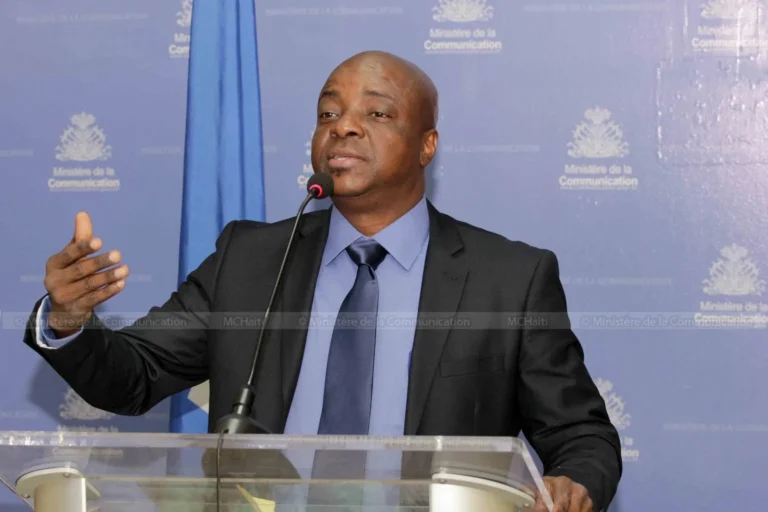 El-secretario-general-de-SOS-Journalistes-en-Haiti-Joseph-Guyler-Delva