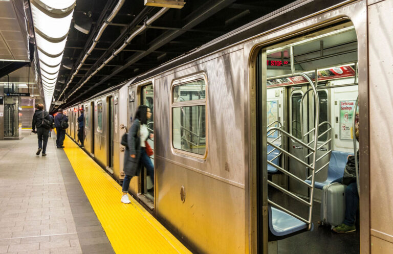 metro-nueva-york-new-york-subway-recorte