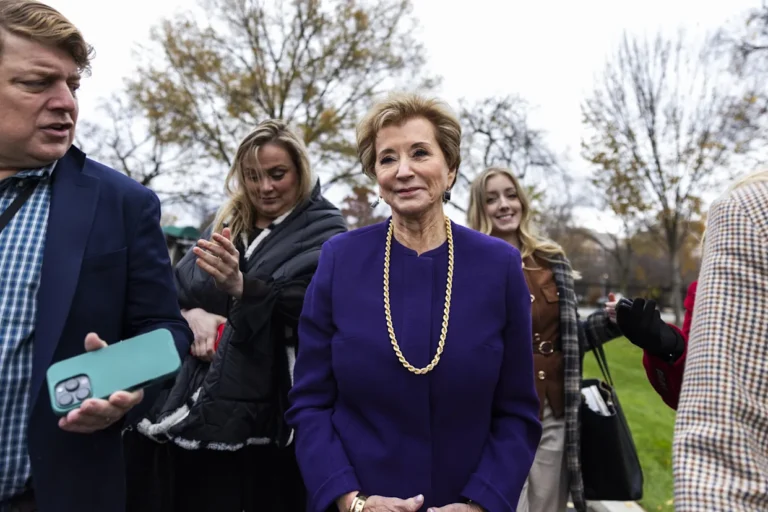 6932ad3d7c4e01f48de7d57cd18e1a1e