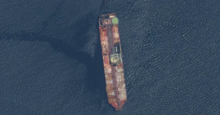 buque-petrolero-venezolano-ap-agosto-2020