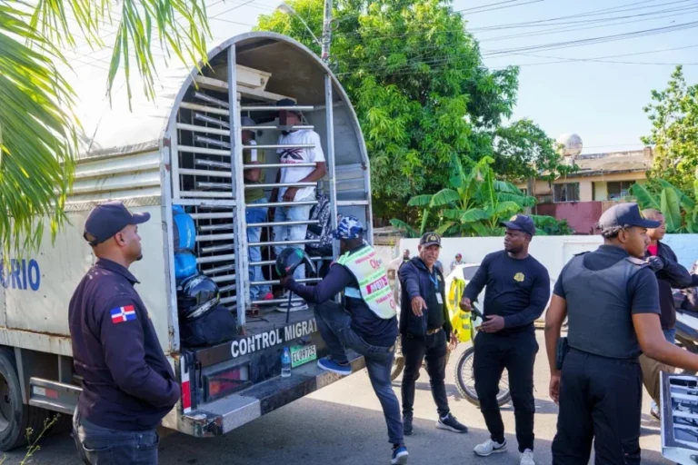 Direccion-General-de-Migracion-2-900x600