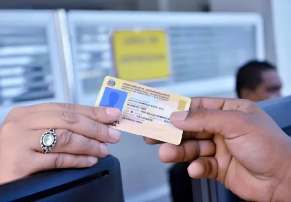 cedulas-falsas-900x596