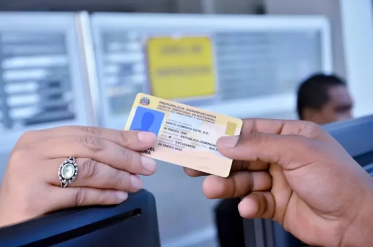 cedulas-falsas-900x596