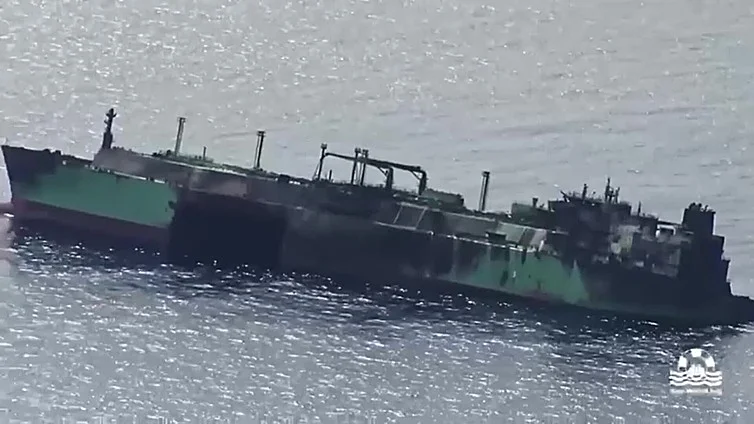 VIDEO-buque-ruso-deriva-mediterrneo-758x424-1