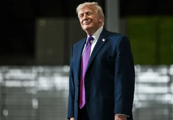 hdk7-qvxsaeyced-dd532c42-focus-0-0-1200-600