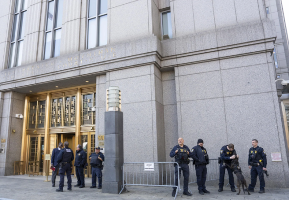 Autorizan-a-Venezuela-pago-abogados-Maduro