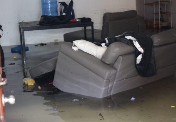 enseres-inundados-inundaciones-lluvias-del-miercoles-900x600