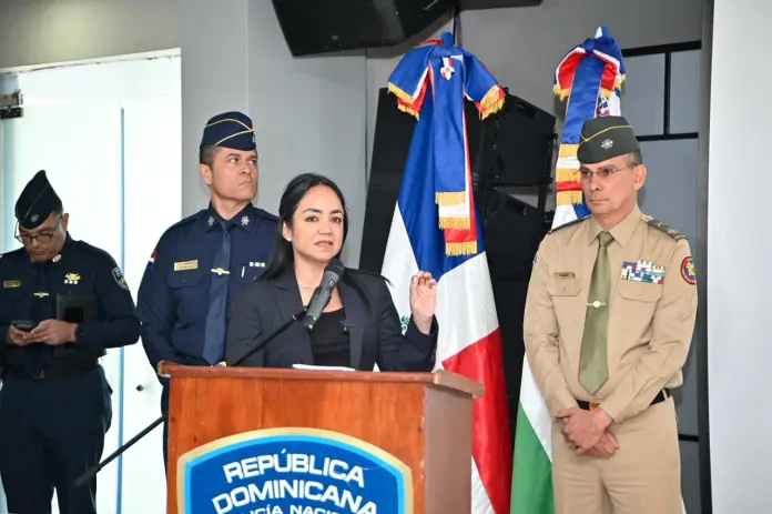 La-ministra-de-Interior-y-Policia-Faride-Raful