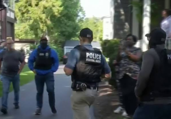 un-agente-de-ice-mata-a-un-migrante-mexicano-durante-un-operativo-de-detencion-e-20260707-220631-VrHP